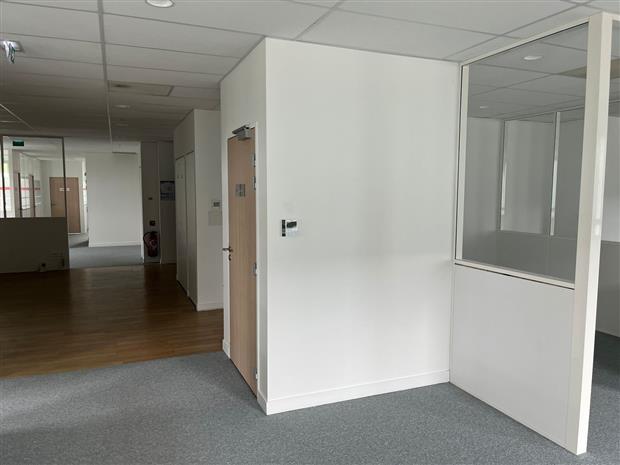Bureau Location 44300 NANTES  RUE DES CARNAVALIERS