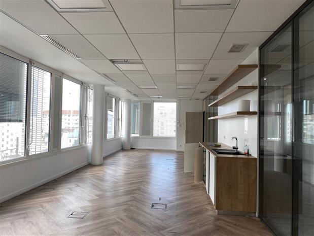 Bureau Location 69006 LYON 196 AVENUE THIERS