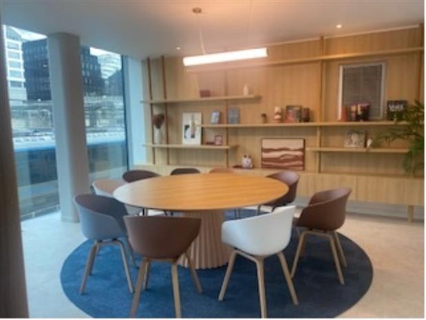 Bureau Location 75017 PARIS 22 RUE GEORGES PICQUART