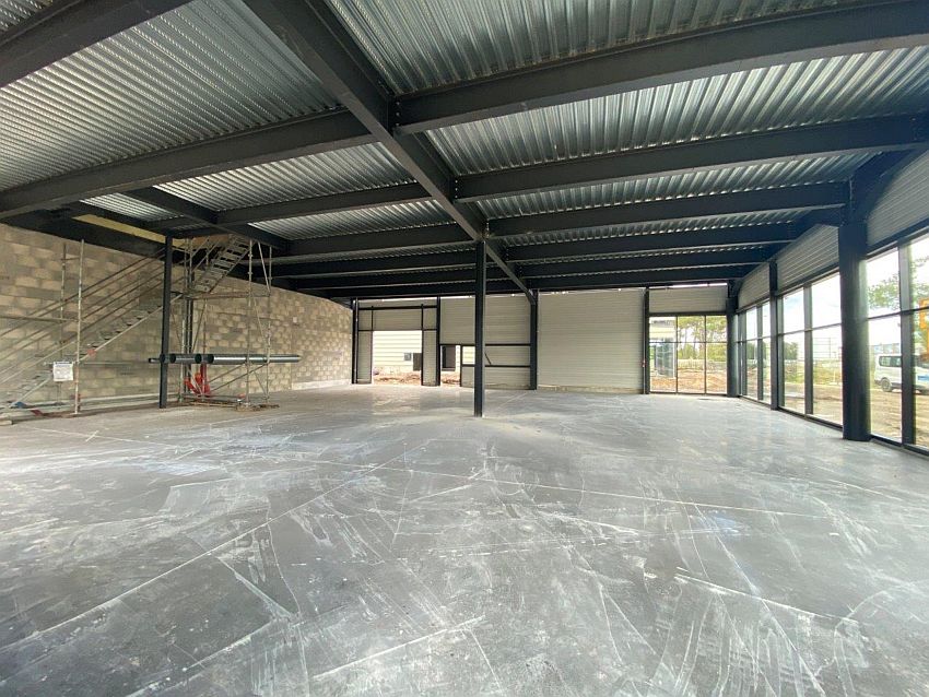 Local d'activités Location 33185 LE HAILLAN 3 RUE TOUSSAINT CATROS