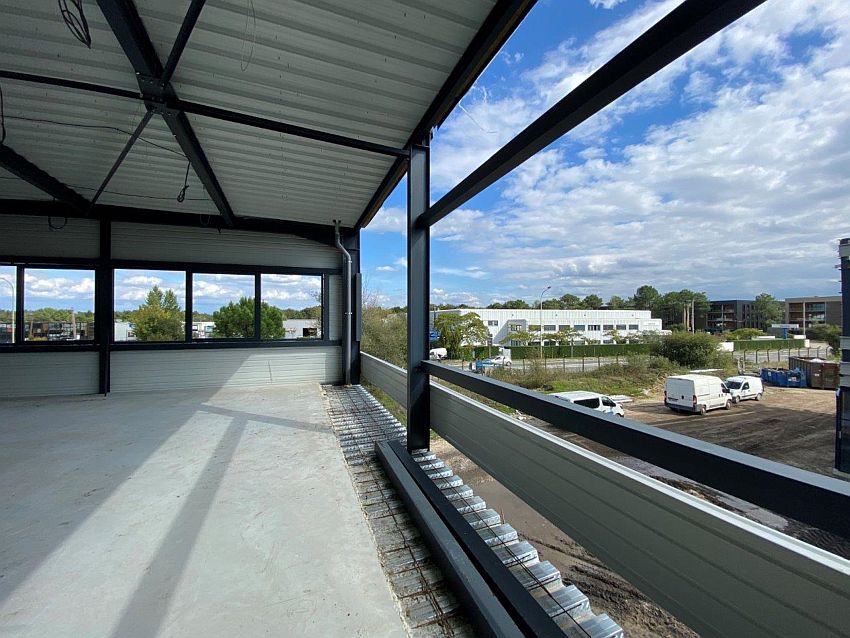 Local d'activités Location 33185 LE HAILLAN 3 RUE TOUSSAINT CATROS