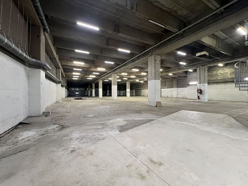 Local d'activités Location 93500 PANTIN