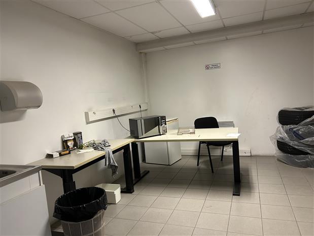 Local d'activités Location 69330 PUSIGNAN