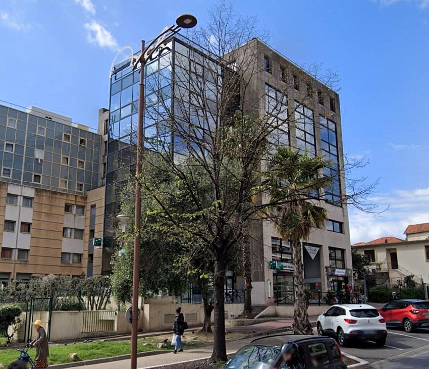 Bureau Location 06110 LE CANNET 100-102 BOULEVARD SADI CARNOT