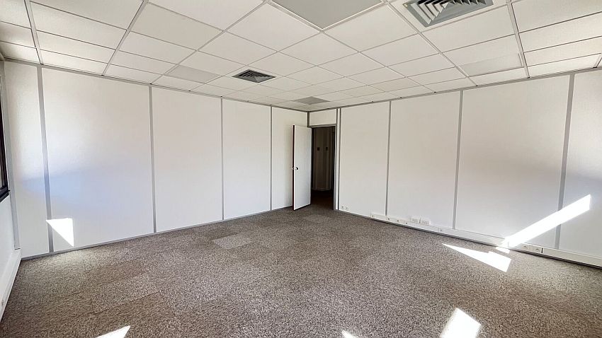 Bureau Location 06560 VALBONNE