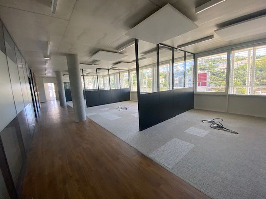 Bureau Location 06200 NICE