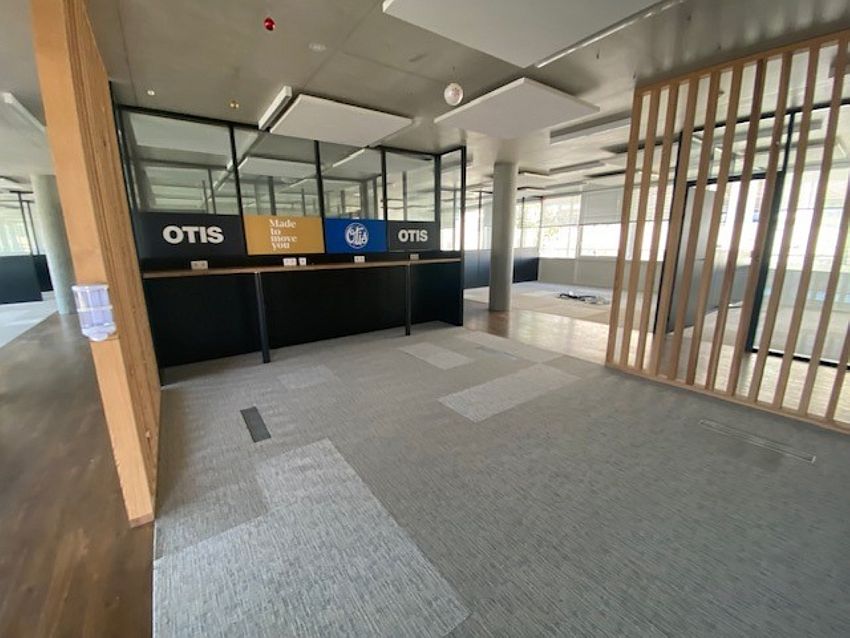 Bureau Location 06200 NICE