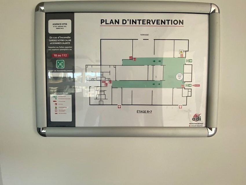 Bureau Location 06200 NICE