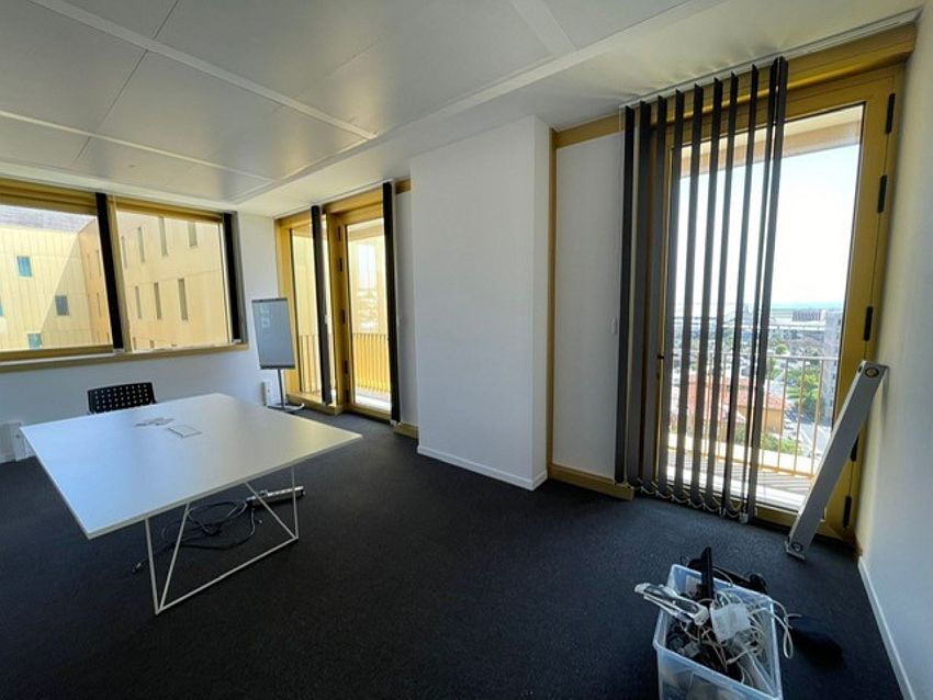 Bureau Location 06200 NICE