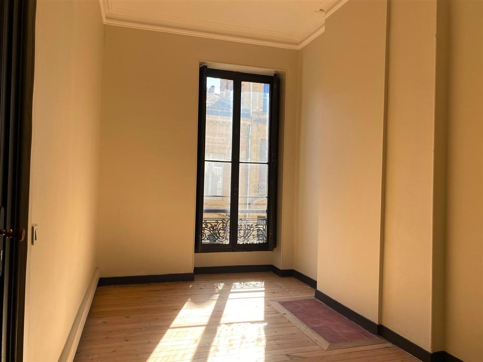 Bureau Location 33000 BORDEAUX