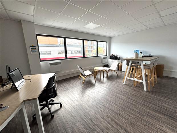 Local d'activités Location 31100 TOULOUSE