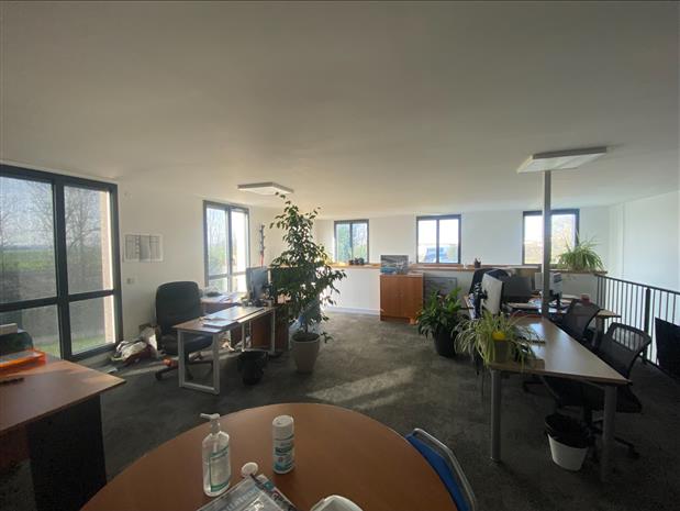 Local d'activités Location 91830 LE COUDRAY MONTCEAUX