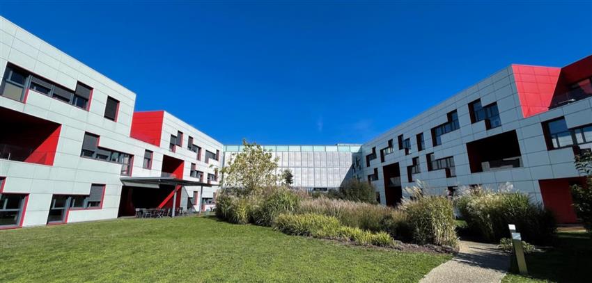 Chargement de l'image...