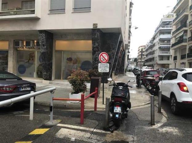 Bureau Location 06000 NICE