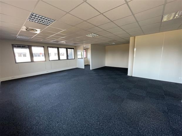 Bureau Vente/Location 44800 ST HERBLAIN 275 BOULEVARD MARCEL PAUL