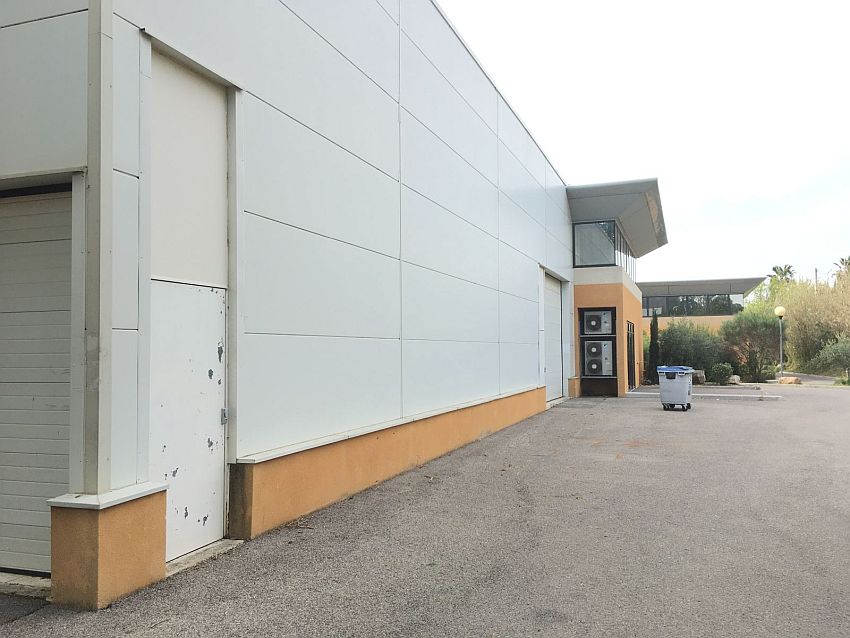 Local d'activités Location 13400 AUBAGNE