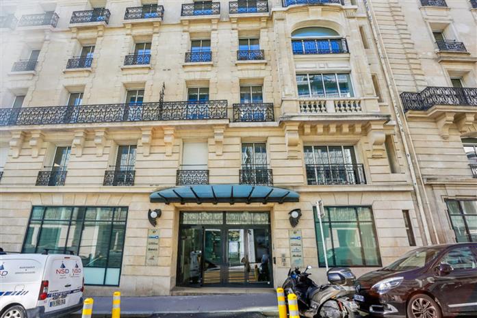 Bureau Location 75008 PARIS 37-41 RUE DU ROCHER