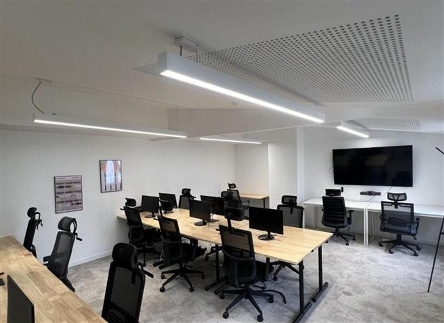 Bureau Location 75009 PARIS 21-21BIS RUE DE BRUXELLES