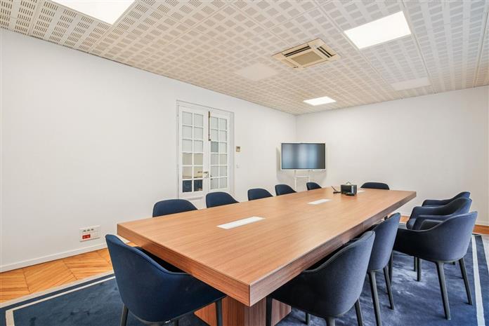 Bureau Location 75116 PARIS 35 AVENUE D'EYLAU