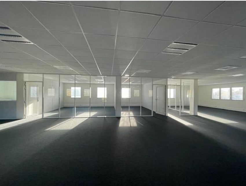 Bureau Location 44800 ST HERBLAIN 10 CHEMIN DU VIGNEAU