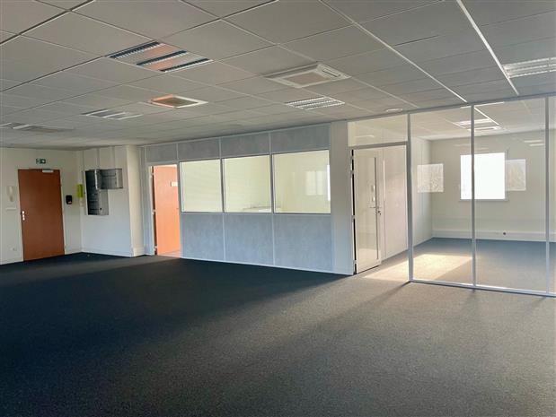 Bureau Location 44800 ST HERBLAIN 10 CHEMIN DU VIGNEAU