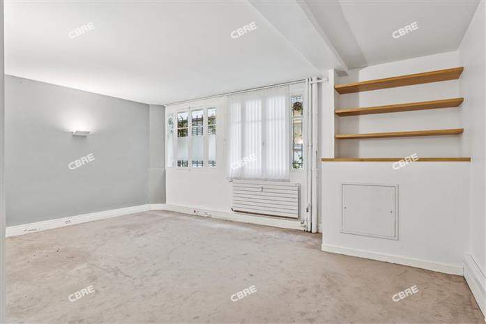 Bureau Location 75018 PARIS