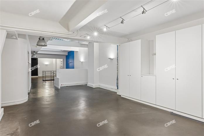 Bureau Location 75018 PARIS