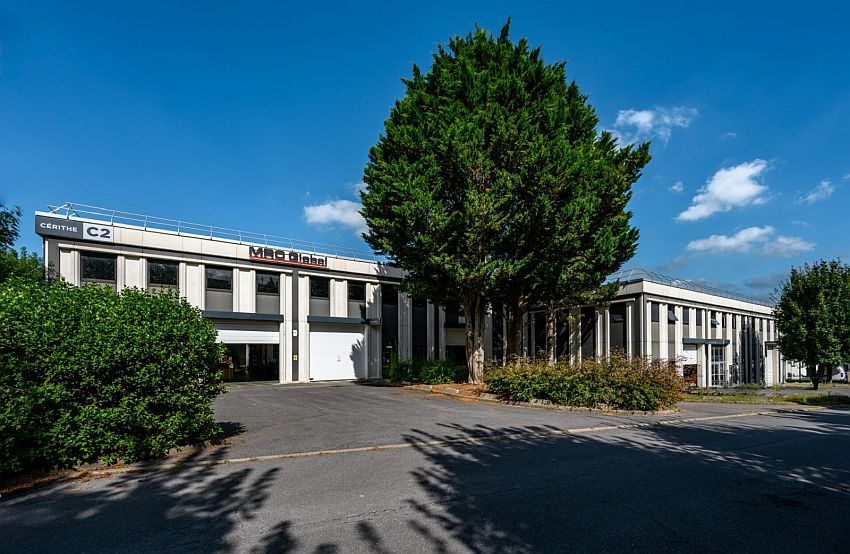 Bureau Location 95800 CERGY
