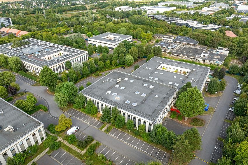 Bureau Location 95800 CERGY