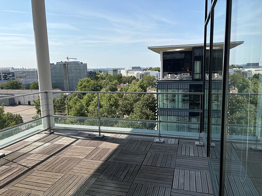 Bureau Location 69007 LYON 12-18 AVENUE TONY GARNIER