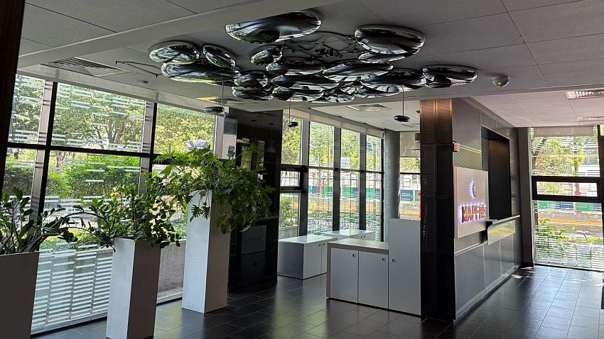 Bureau Location 69007 LYON 12-18 AVENUE TONY GARNIER