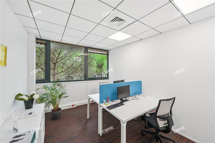 Bureau Location 33700 MERIGNAC 18 AVENUE PYTHAGORE