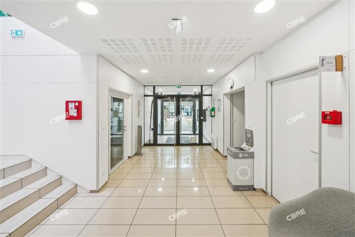 Bureau Location 33700 MERIGNAC 18 AVENUE PYTHAGORE
