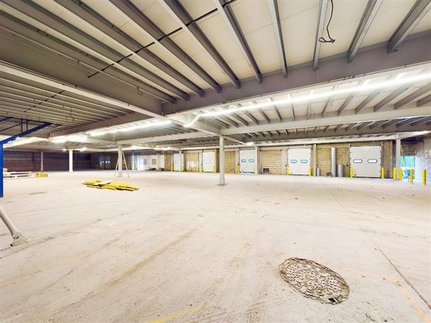 Local d'activités Location 93000 BOBIGNY