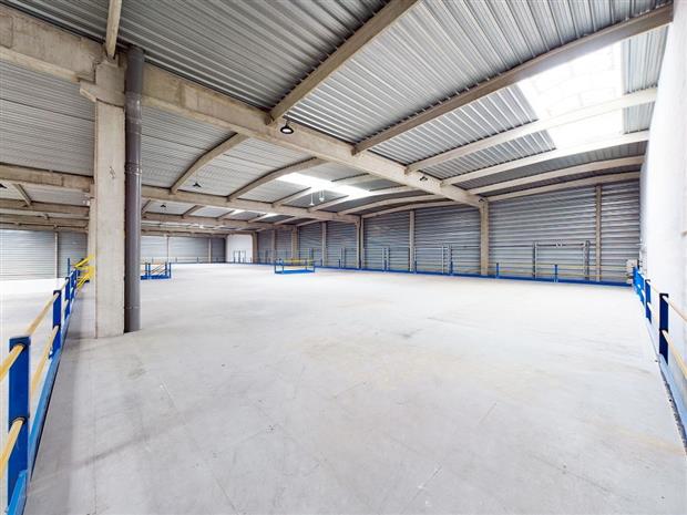 Local d'activités Location 93000 BOBIGNY