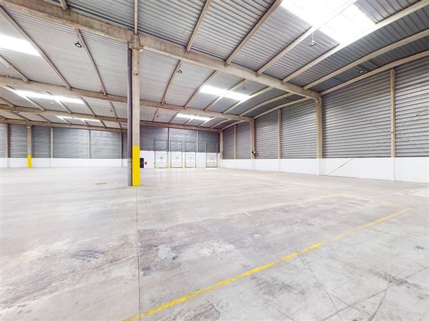 Local d'activités Location 93000 BOBIGNY