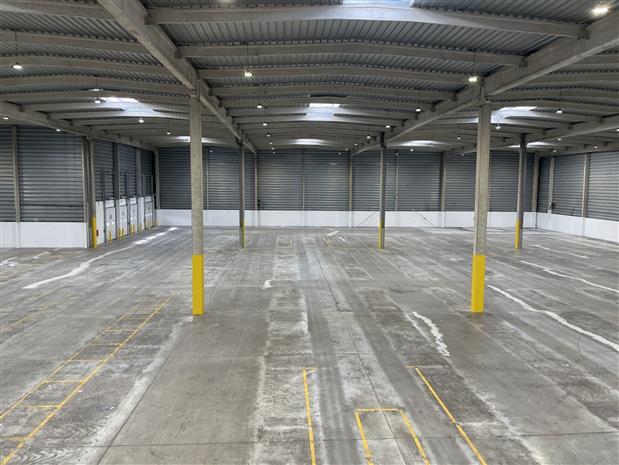 Local d'activités Location 93000 BOBIGNY