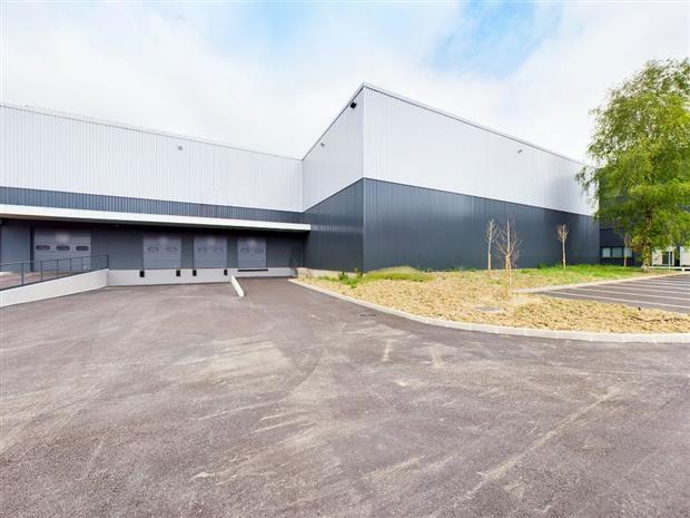 Local d'activités Location 93000 BOBIGNY
