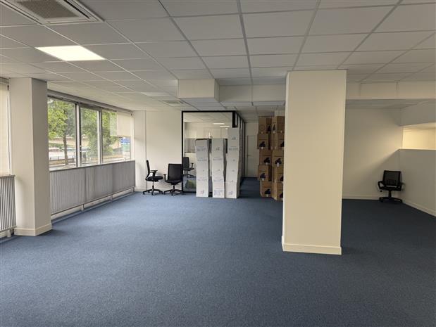 Bureau Location 92150 SURESNES