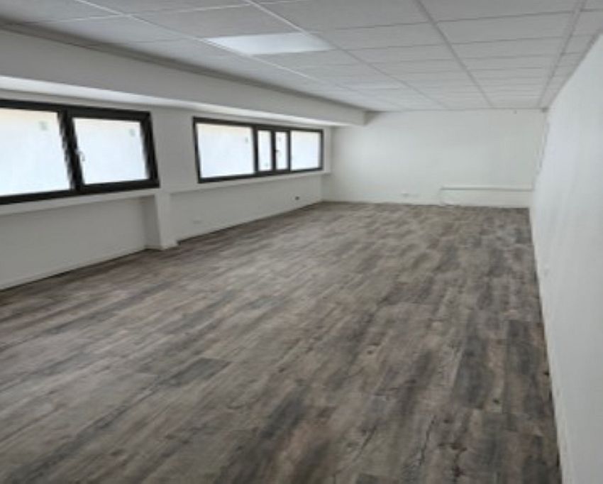 Local d'activités Location 92390 VILLENEUVE LA GARENNE