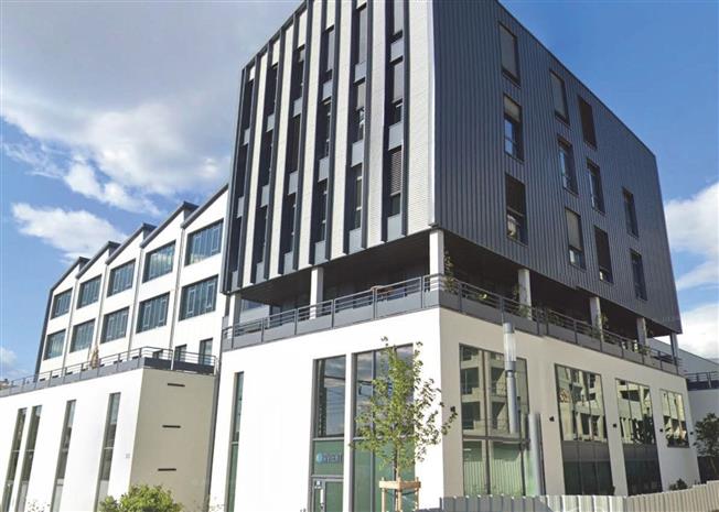 Chargement de l'image...