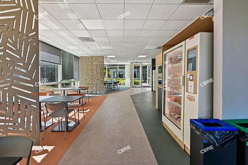 Bureau Location 95700 ROISSY EN FRANCE