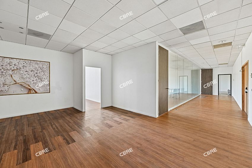 Bureau Location 95700 ROISSY EN FRANCE
