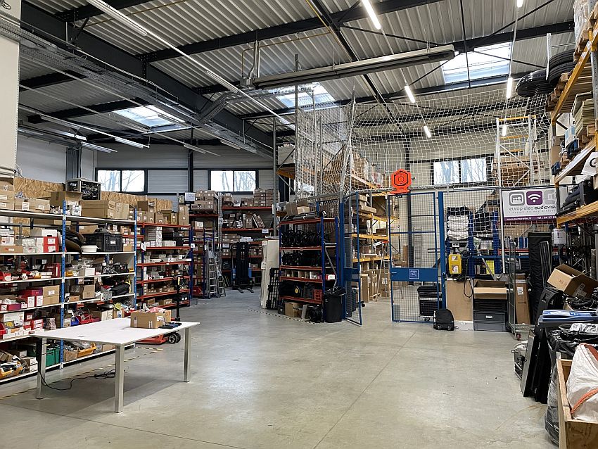 Local d'activités Location 69570 DARDILLY