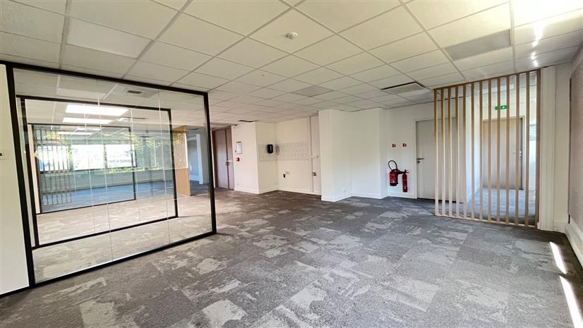 Bureau Location 06560 VALBONNE 300 RUE DU VALLON