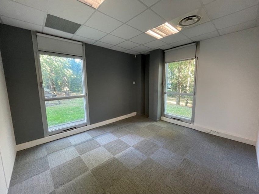 Bureau Location 44300 NANTES 10 RUE EDOUARD NIGNON