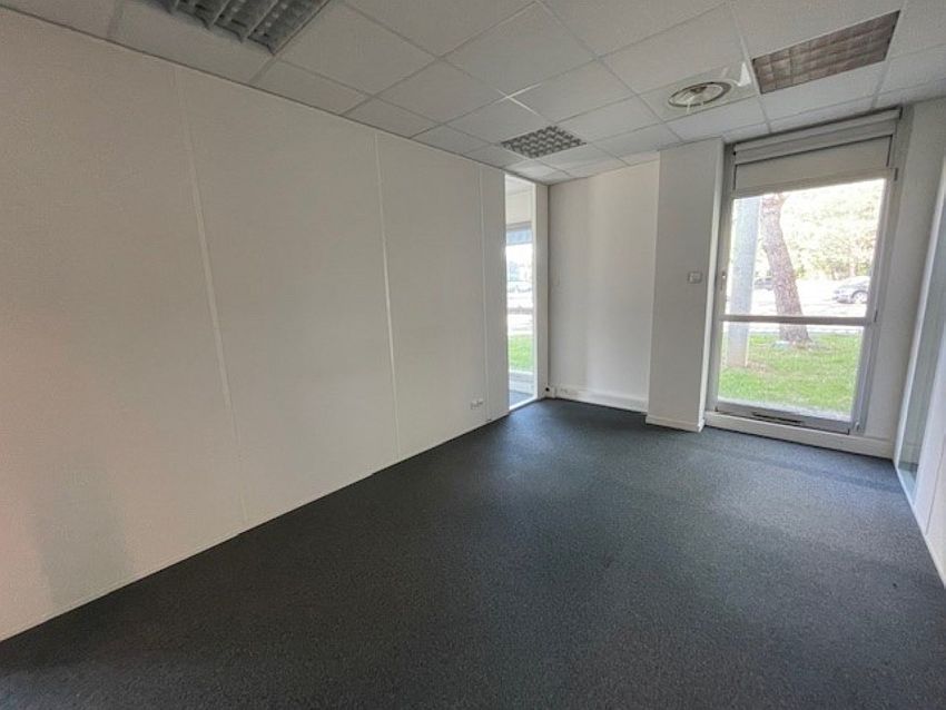 Bureau Location 44300 NANTES 10 RUE EDOUARD NIGNON