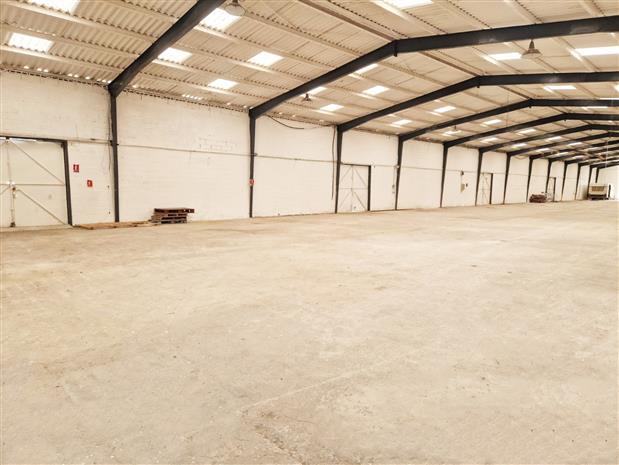 Local d'activités Vente/Location 91670 ANGERVILLE