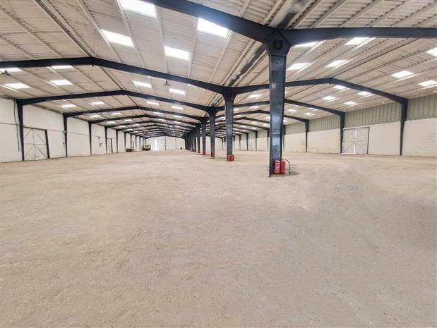 Local d'activités Vente/Location 91670 ANGERVILLE