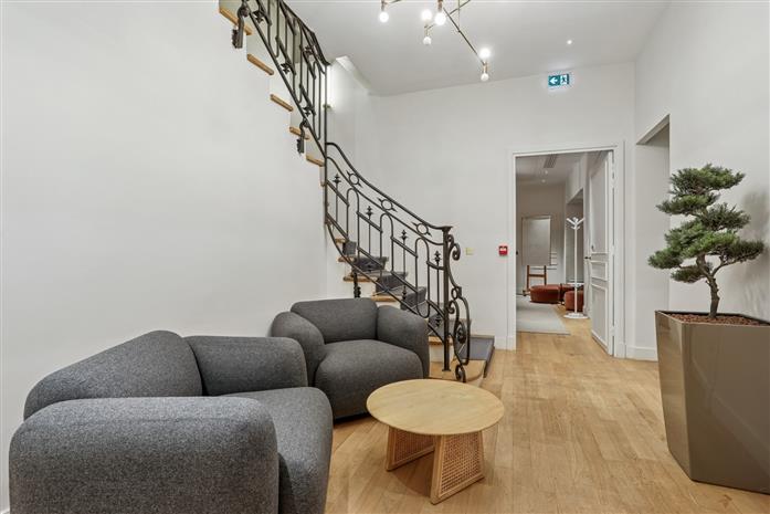 Bureau Location 75116 PARIS 6 RUE COPERNIC